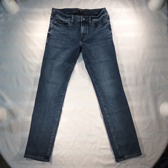 Express Women’s Slim Jeans 31x32 Medium Wash Stretch Denim Mid Rise Fit - Picture 1 of 9